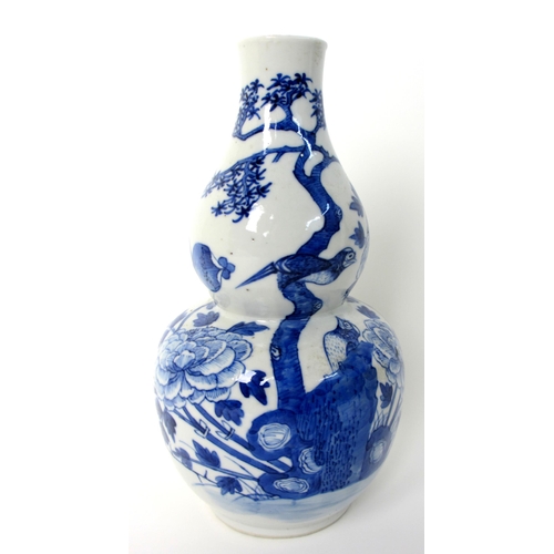 244 - A Chinese blue and white double gourd vase