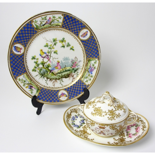 482 - A Sevres style eculle  cover and stand