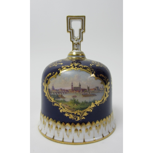 493 - A Meissen table bell