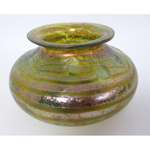 556 - A Loetz iridescent glass vase