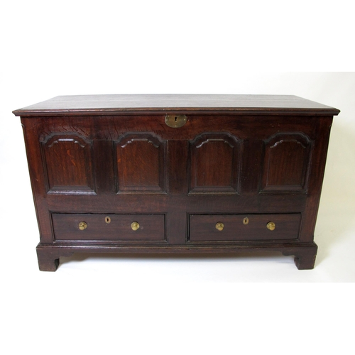 601 - An 18th century oak dower chest