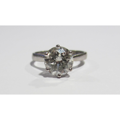 90 - A large diamond solitaire ring