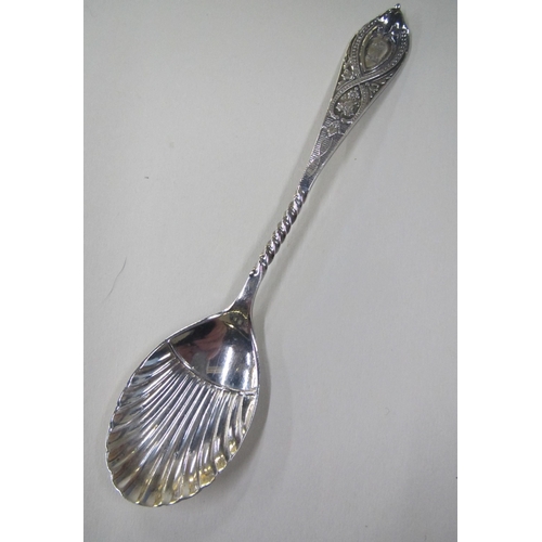 207A - A cased set of six silver spoons