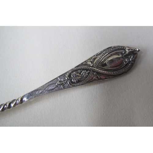 207A - A cased set of six silver spoons