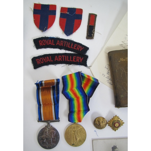 287 - A War Medal and Victory Medal to S536 Pte. R. Pollock H.L.I