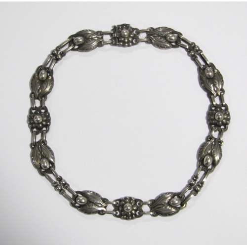 63 - A Georg Jensen silver necklace