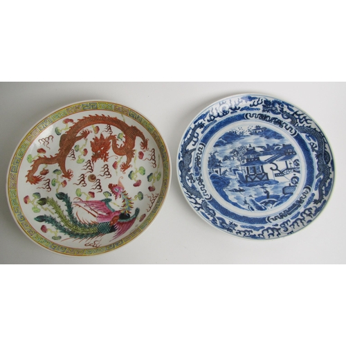 740 - A Cantonese famille rose dish