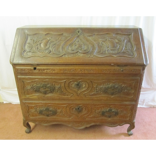 750 - A 19th Century oak writing bureau