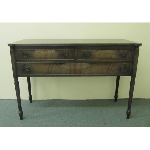 763 - A mahogany chest of drawers by Grand Rapids