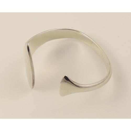 109 - A Georg Jensen silver bangle