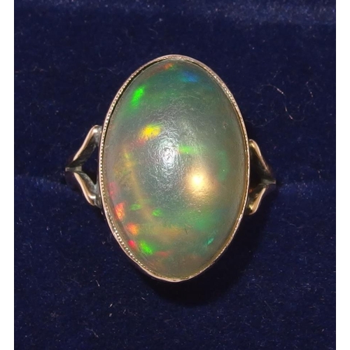 121 - An Edwardian water opal ring