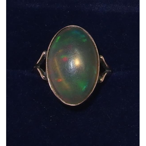 121 - An Edwardian water opal ring