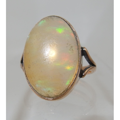 121 - An Edwardian water opal ring