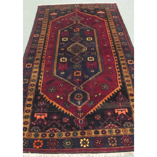 827 - Persian Hamadan floor rug