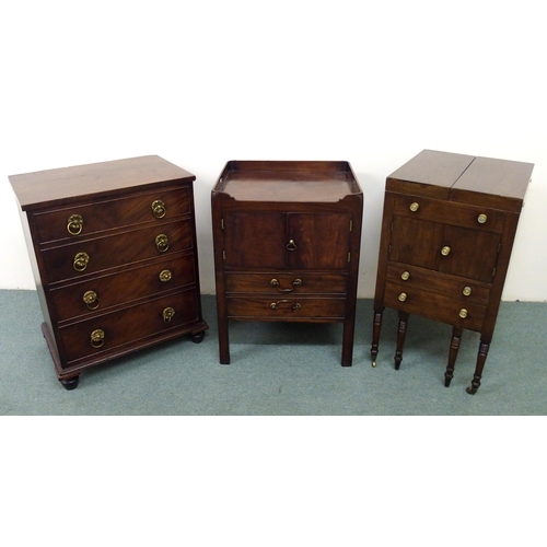 845 - A 19th Century mahogany washstand/commode