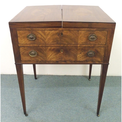 854 - An early 19th Century mahogany and cross banded gentleman's dressing table