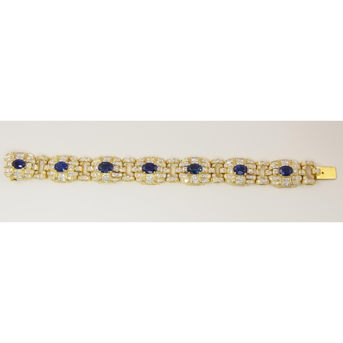 88 - A suberb diamond and sapphire bracelet