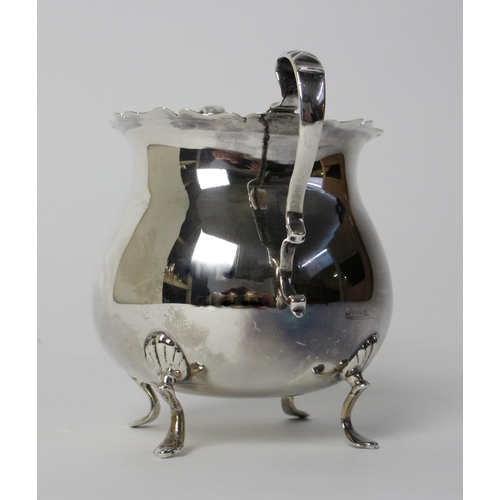 185 - A silver sugar bowl