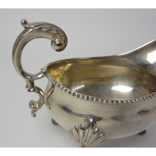 217 - A George III silver sauceboat