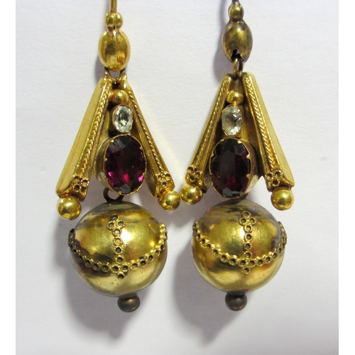 48 - A composite suite of Victorian gold garnet jewellery