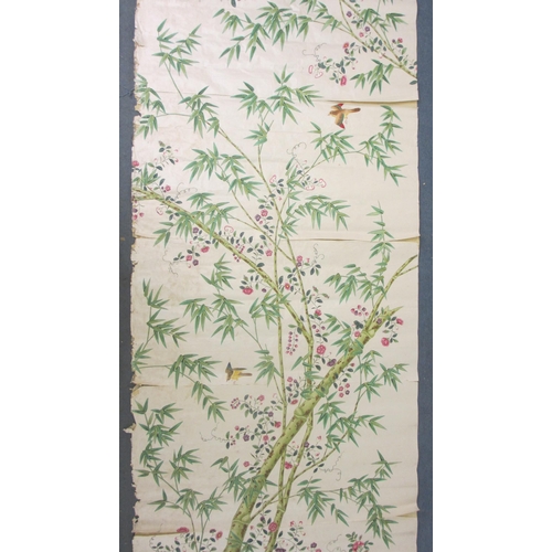 590 - Chinese wallpaper (19th Century)