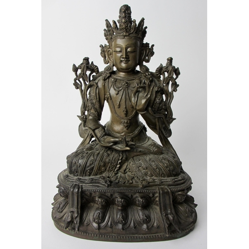 607 - A Burmese bronze of Buddha