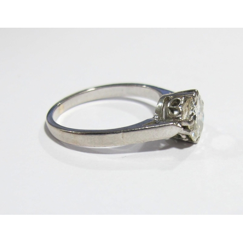 62 - A diamond solitaire ring