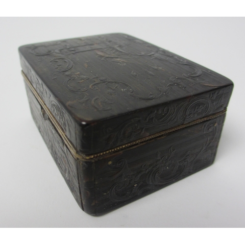 674 - An 18th century tortoiseshell and gilt metal mounted snuff box