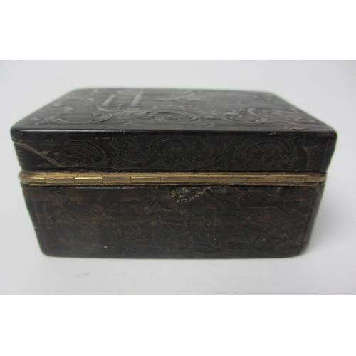 674 - An 18th century tortoiseshell and gilt metal mounted snuff box