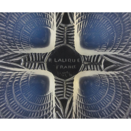 690 - A set of five R. Lalique Coquille pattern opalescent glass bowls