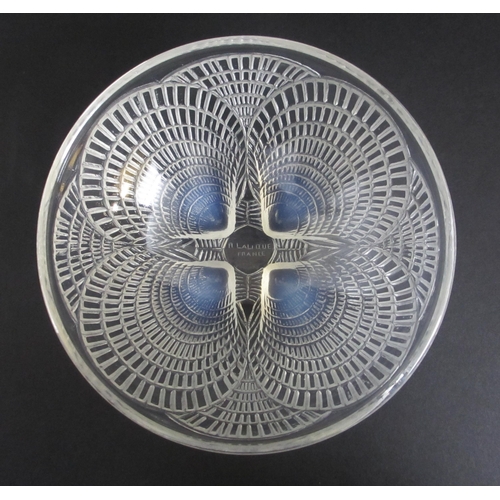 691 - A set of six R. Lalique Coquille pattern opalescent glass bowls