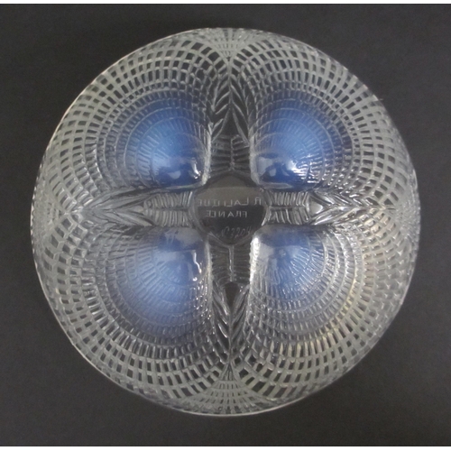 691 - A set of six R. Lalique Coquille pattern opalescent glass bowls