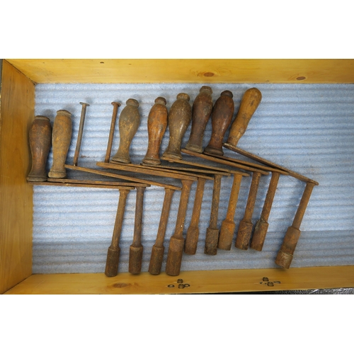 111 - A mixed lot of eight assorted travel and tool cases and a small painted bookcase (9)