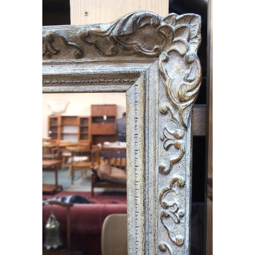 46 - A lot of two assorted gilt framed wall mirrors (2)