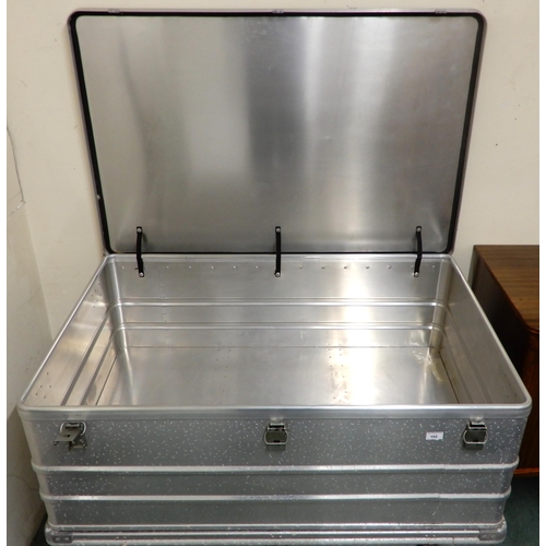 102 - A pair of 20th century aluminium flight cases with hinged tops, 42cm high x 119cm wide x 79cm deep (... 