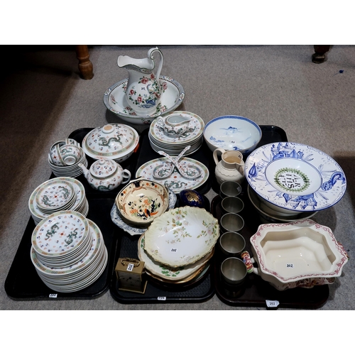 202 - A Chinese dinner service, Spode bowl and assorted other decorative ceramics etc