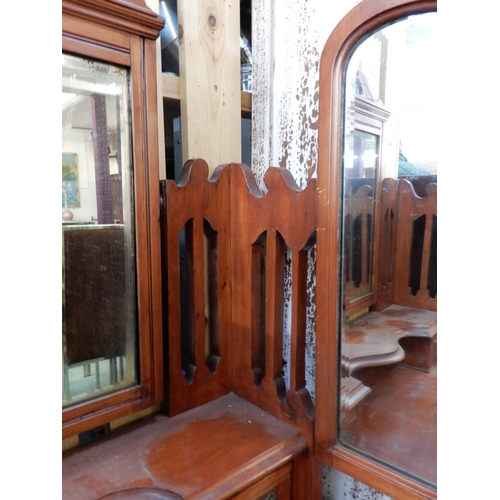 64 - A 20th century triple plate dressing chest, 157cm high x 92cm wide x 45cm deep