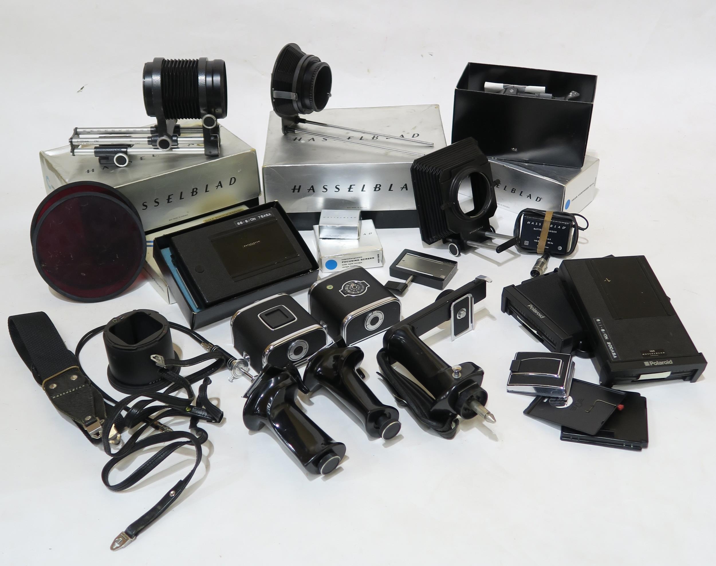 PHOTOGRAPHIC EQUIPMENTA quantity of mainly Hasselblad camera