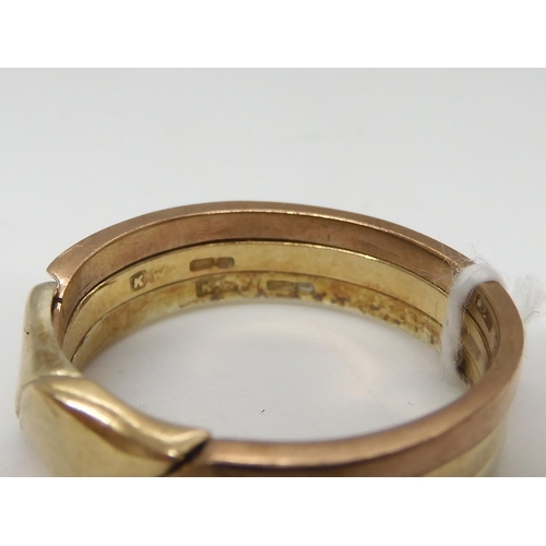 488 - A 9ct gold three colour gold puzzle ring, size P1/2, together with a 9ct abstract ring size Q1/2, we... 