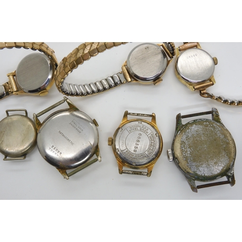 607 - A collection of vintage watches and pocket watches to include a silver example dated Birmingham 1890... 