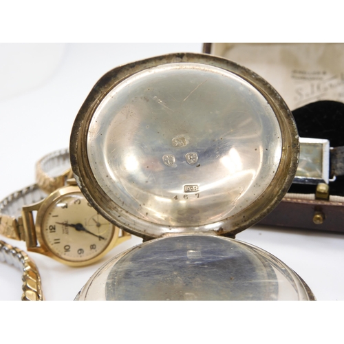 607 - A collection of vintage watches and pocket watches to include a silver example dated Birmingham 1890... 