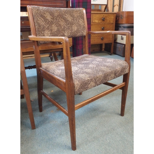 82 - A lot of five assorted mid 20th century Morris of Glasgow dining chairs (5)