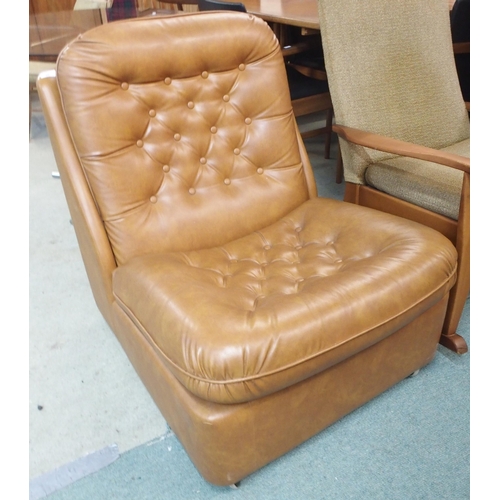 96 - A 20th century brown buttoned upholstered lounge chair, 82cm high x 70cm wide x 80cm deep