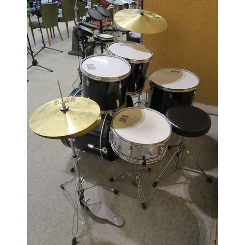 331 - A Session Pro five piece drumkit together with four sets of drumsticks and various self learning pub... 