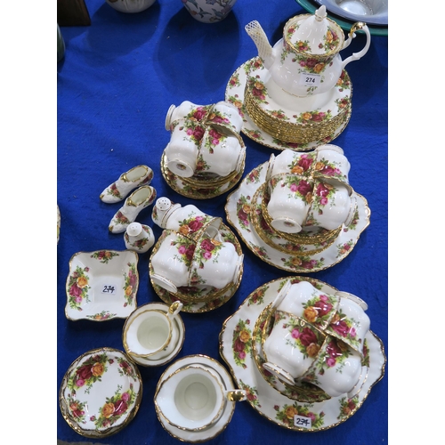 274 - A Royal Albert Old Country Roses pattern tea and dinner service comprising teapot, plates, side plat... 