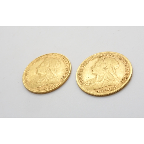 586B - Two gold half sovereigns dated 1896 and 1900, weight 7.9gms together