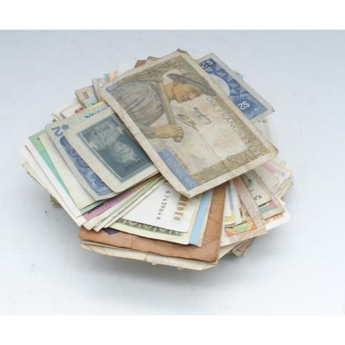 475 - BANK NOTES a collection of world wide bank notes with British, European, Asian, American and African... 