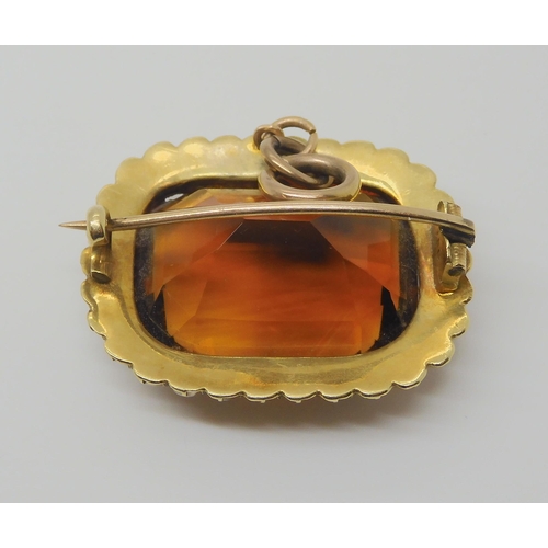 2733 - A 15CT GOLD CITRINE AND PEARL BROOCHset with a 25mm x 18mm x 12mm cognac colour citrine in cut back ... 