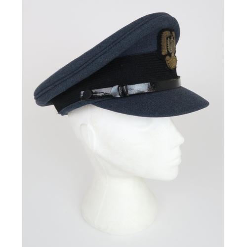 2657 - A WW2 POLISH AIR FORCE RAF OFFICER'S PEAKED CAPBy Bates of St. James, London, with Polish Air Force ... 