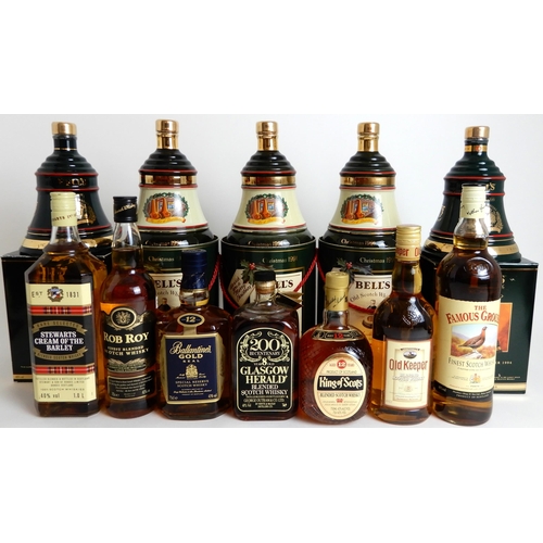 2698 - WHISKY A collection of Scotch blended whisky with  Ballantine Gold Seal 75cl 43% vol, The Glasgow He... 